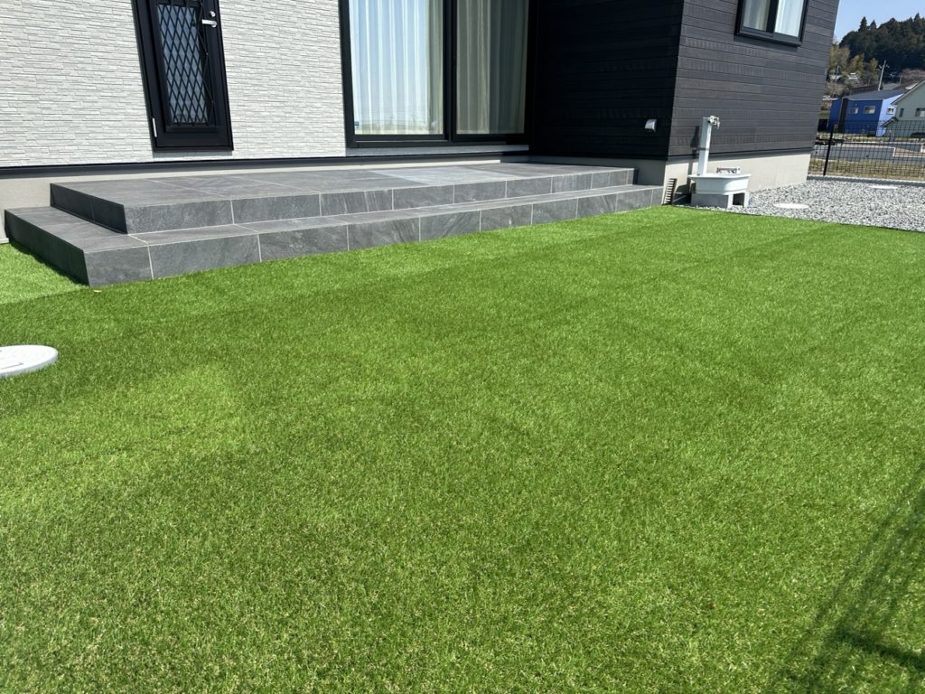 富士市・静岡市】人工芝リフォームで実現！メンテナンスフリーなお庭