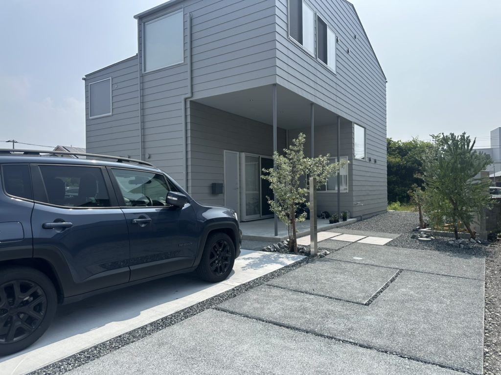 富士市新築外構施工事例まとめ｜シンプルで植栽を引き立てるおしゃれなエクステリアデザイン