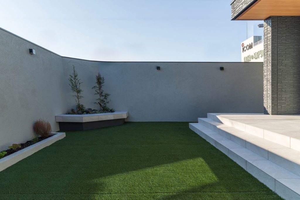 道路や隣家からの視線を防ぎ家族のプライバシーを守る庭づくりのイメージ